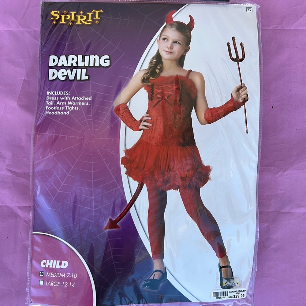 Spirit Halloween Darling Devil - size M (7/10)